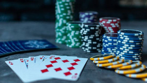 С чего начать изучать правила покера