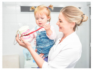 стоматолог для ребенка