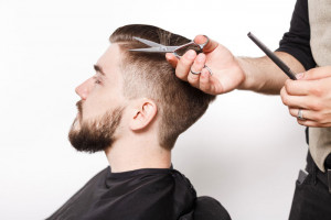 сеть парикмахерских для мужчин 