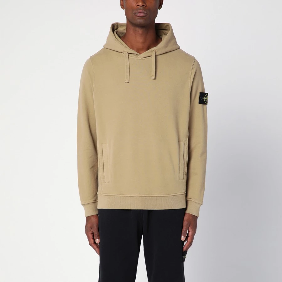 Як правильно обрати одяг Stone Island