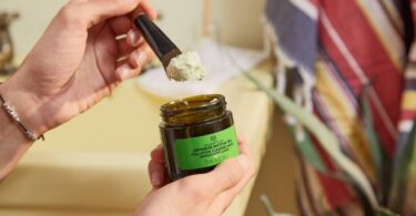 Косметика для обличчя: усвідомлений догляд разом із The Body Shop